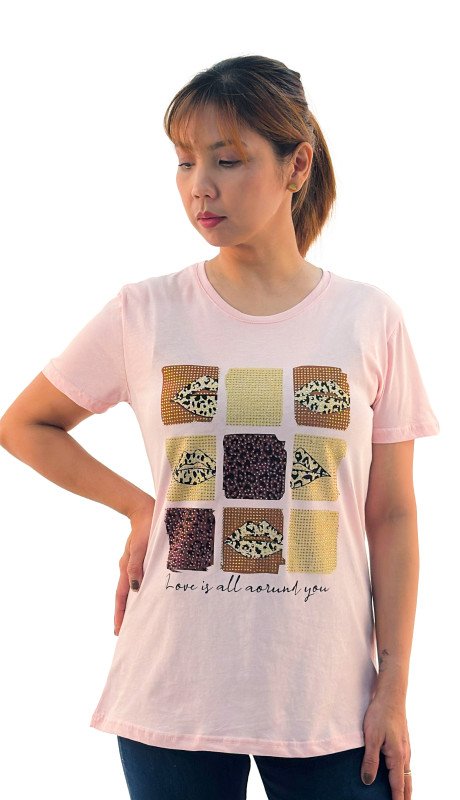 Women's Lips With Love Is All Around You Print Round Neck Short Sleeve T-Shirt - Pink